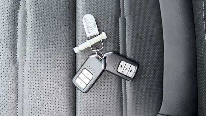 Honda CR-V Hybrid 2.0 i-MMD Hybrid SR 5dr eCVT 