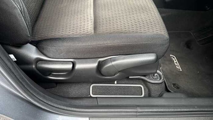 Honda Jazz 1.3 i-VTEC EX Navi 5dr 