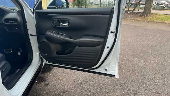 Honda ZR-V e:HEV 2.0 eHEV Advance 5dr CVT 