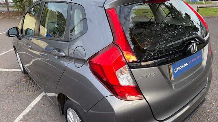 Honda Jazz 1.3 i-VTEC SE 5dr CVT 