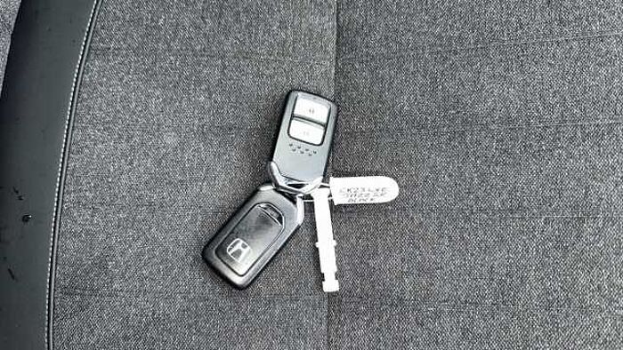 Honda Jazz Hybrid 1.5 i-MMD Hybrid SR 5dr eCVT 